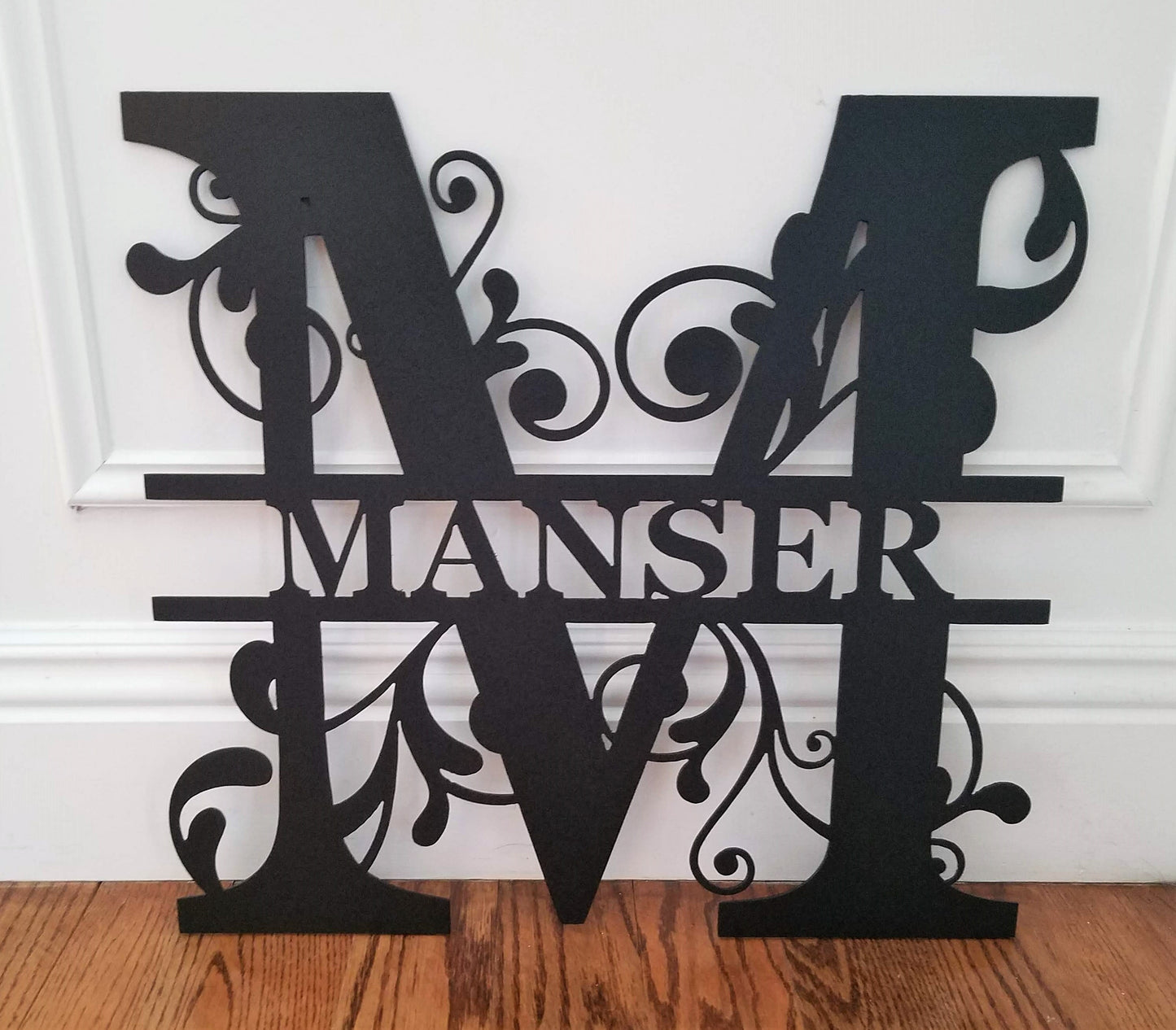 Monogram Split Swirl